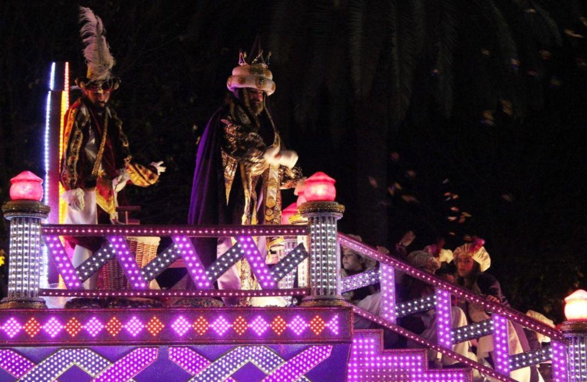 Wagen des Umzugs von Málaga am 5. Januar