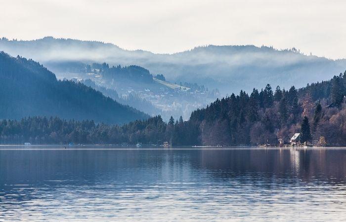 Die spektakulärsten Wanderwege Europas: Titisee, Schwarzwald, Deutschland