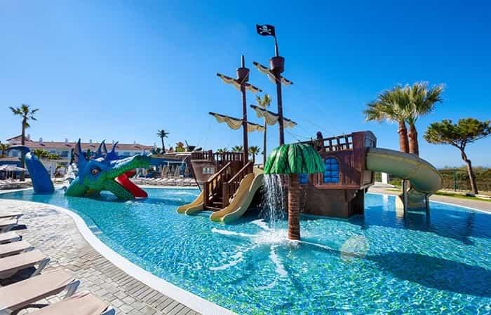 i migliori resort per famiglie in Spagna: Hotel Riu Chiclana, Cadice 
