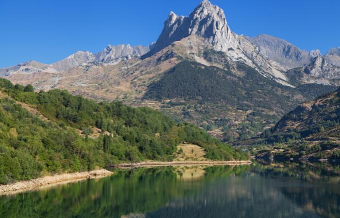 Tena-Tal Berge