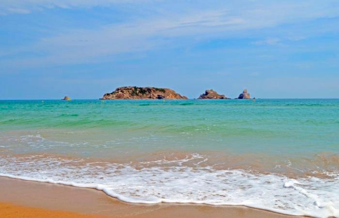 Medas-Inseln zum Paddle Surf