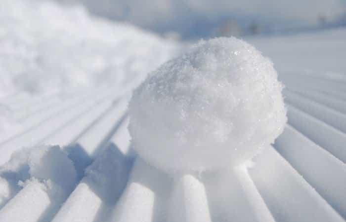 Die besten Spiele im Schnee mit Kindern