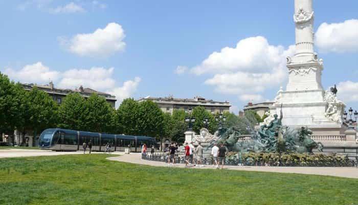 Bordeaux mit Kindern Quinconces Platz