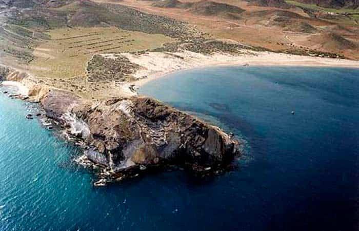 Strände von Cabo de Gata, Los Genoveses