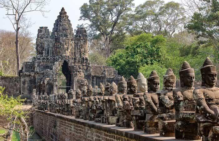 Stadt Angkor Thom, Tempel Angkor Wat (Kambodscha)
