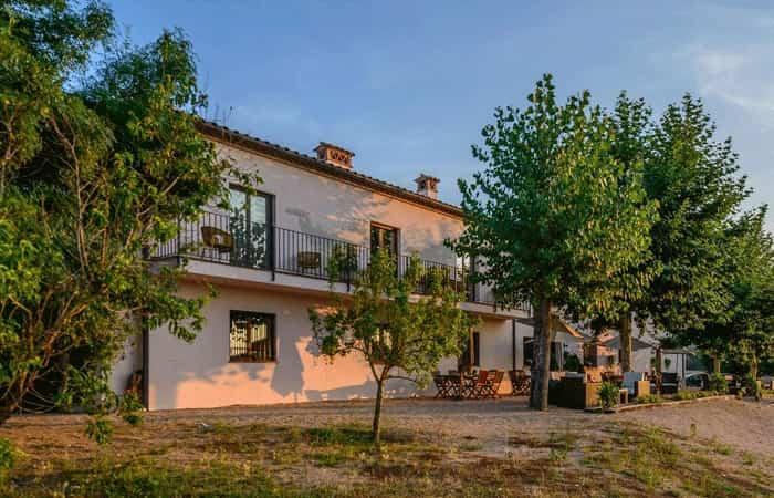 Alojamientos rurales en familia: Mas Duc, Brunyola, Girona