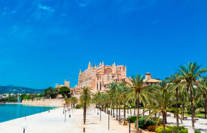 Mallorca: destinos a duas horas de avião de Madri
