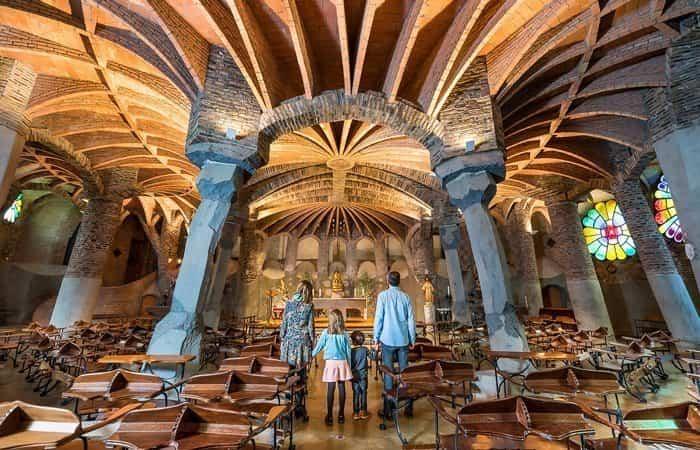 Gaudí-Krypta Colonia Güell