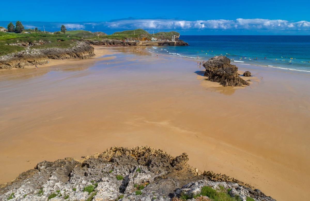 Strand von Celorio, Llanes