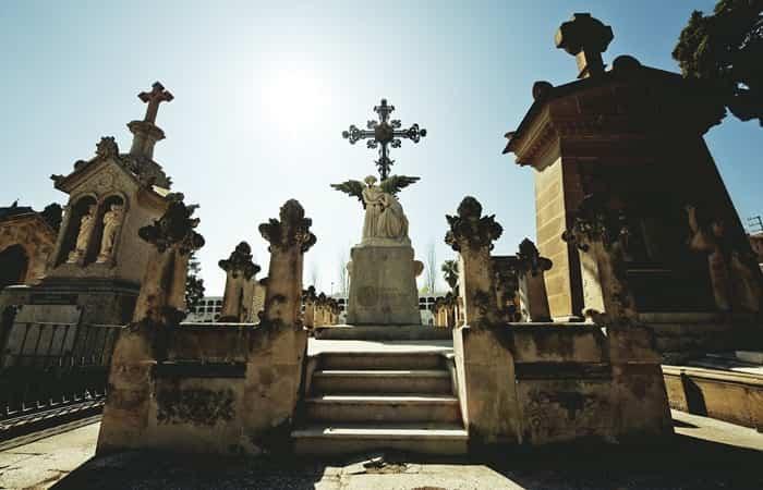 cemitérios