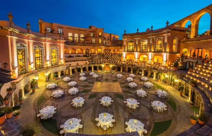 außergewöhnliche Hotels in der Welt