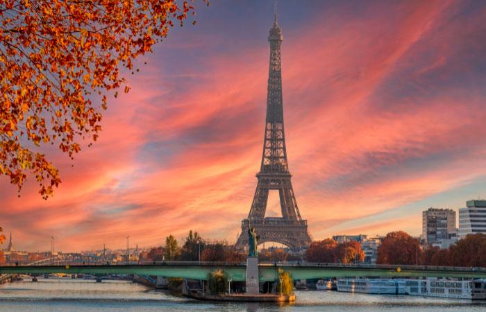 Blick auf Paris, Eiffelturm