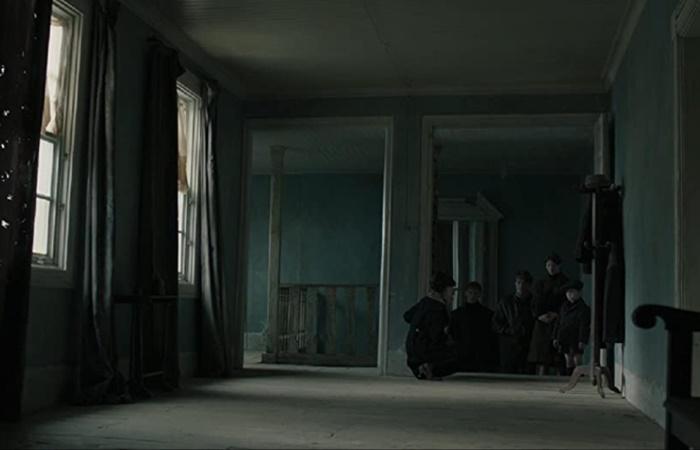 Horror- und Spannungsfilme, die in Spanien gedreht wurden, Innenaufnahmen des Torre de Arango in Das Geheimnis von Marrowbone