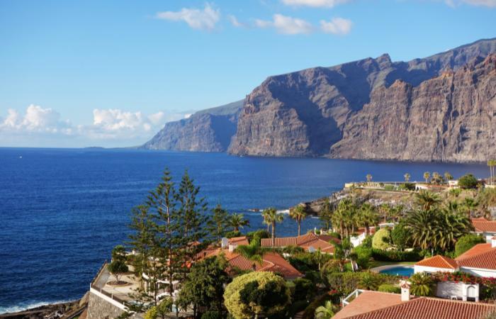 Die Klippen von Los Gigantes Teneriffa