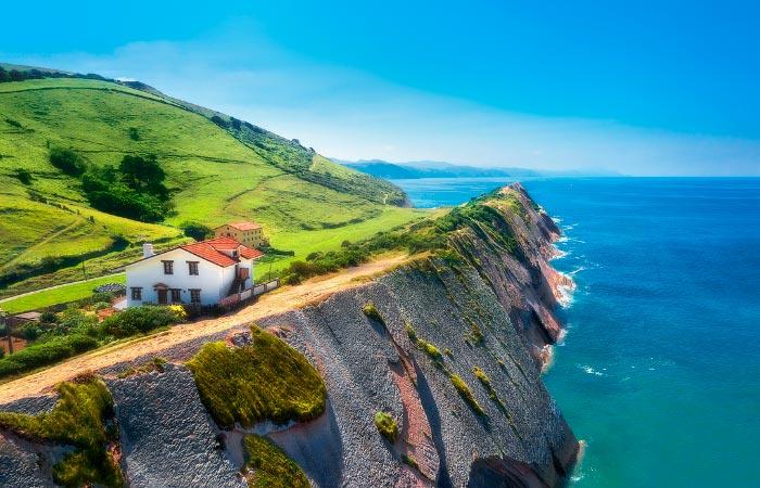 Zumaia Flysch Einsiedelei Baskenland Euskadi Zumaia