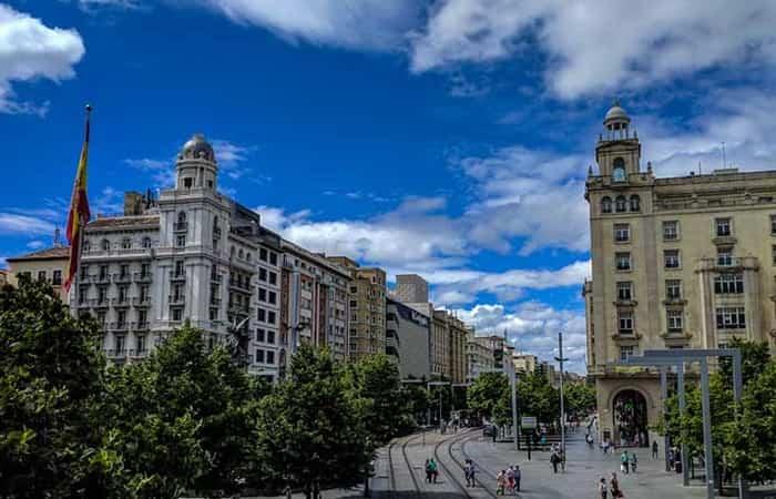 Zaragoza com crianças