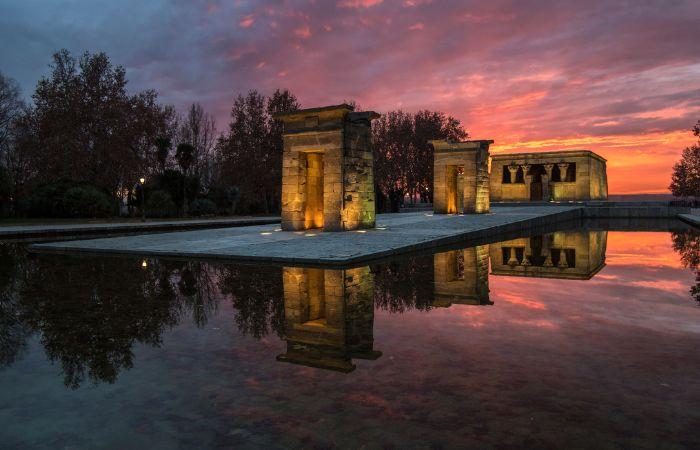 Schöne Sonnenuntergänge: Tempel von Debod, Madrid