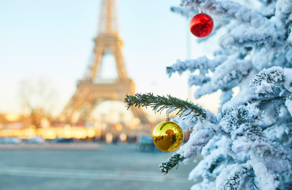 Weihnachtsmarkt in Champs de Mars, Paris