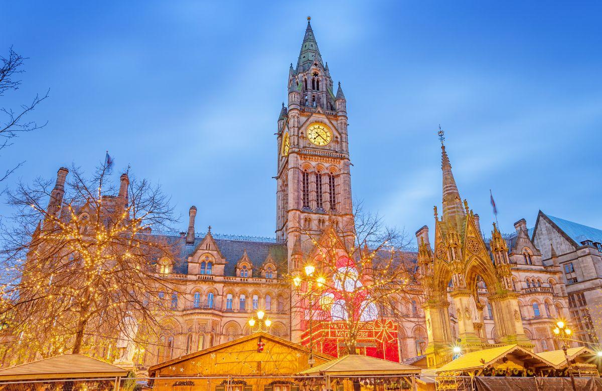 Manchester in den Feiertagen, Rathausplatz