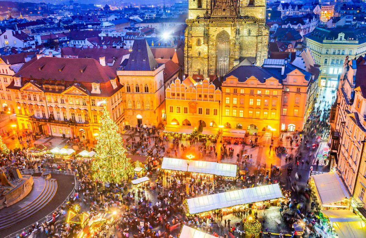 Weihnachtsmarkt auf dem Alten Markt in Prag