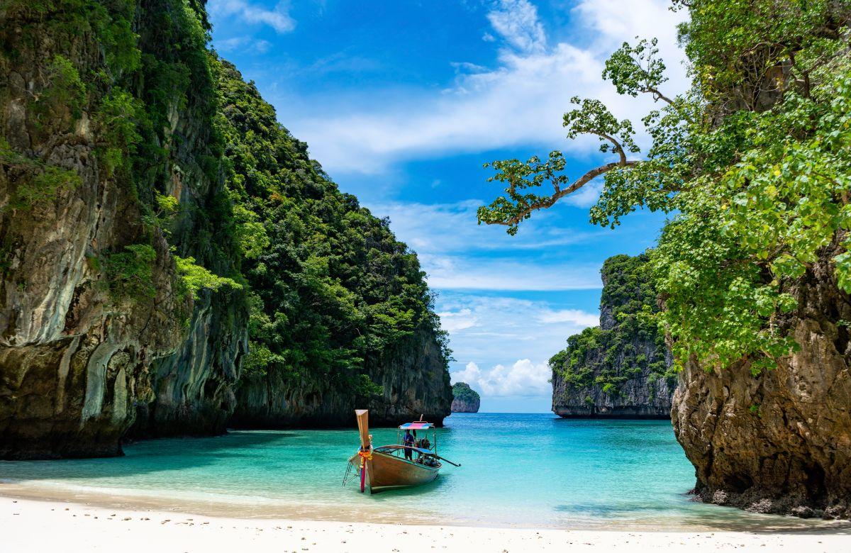 Baia di Loh, isola Phi Phi