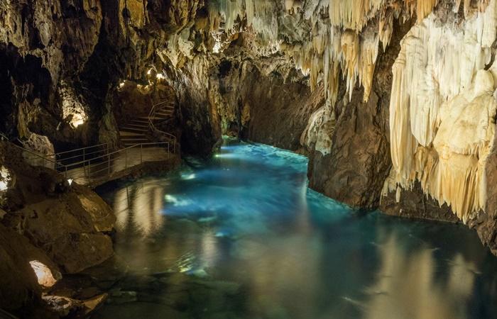 Schätze in jeder der Provinzen im Süden und auf den Inseln: Höhle der Wunder, Huelva