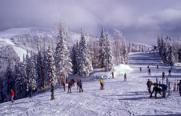 Mit Kindern im Schnee reisen