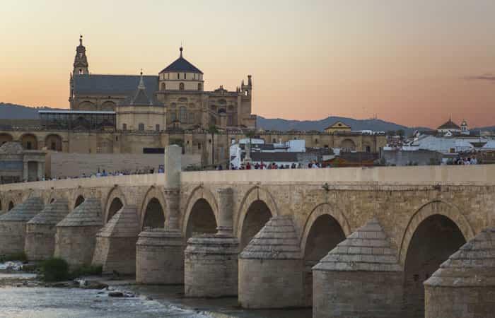 Andalusien ist Tourismus und Kultur