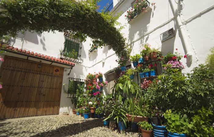 Andalusien ist Tourismus und Kultur