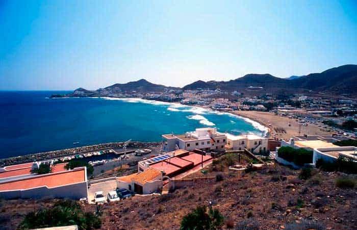 10 Strände von Cabo de Gata, die Sie sich nicht entgehen lassen dürfen