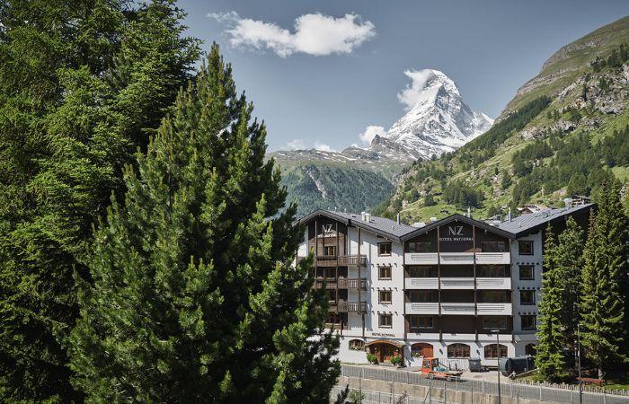 Swiss Family Hotels & Lodgings: traumhafte Unterkünfte in der Schweiz für den Sommerurlaub