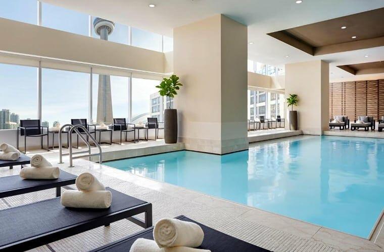 27 Best Hotels in Toronto, Canada for 2023 (Top-Rated Stays!)