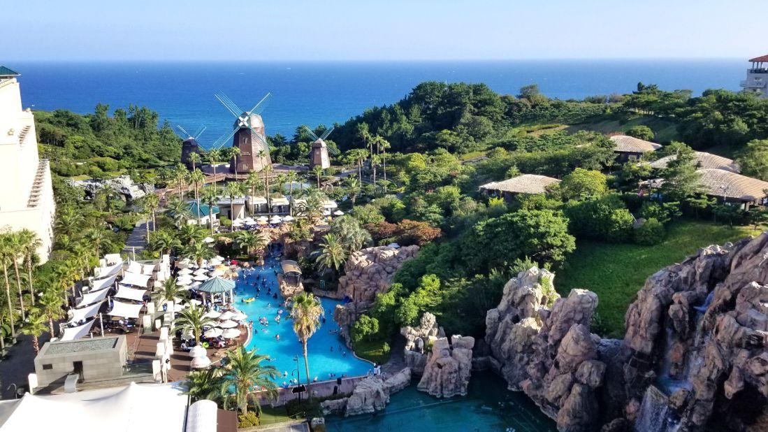 <strong>Lotte Hotel Jeju: </strong>South Korea is filled with family-friendly attractions and its resorts are no exception. Lotte Hotel Jeju, for example, has children's pools, drop-in children's cooking classes, a sprawling indoor playspace and Hello Kitty-themed suites on the Hello Kitty-themed children's floor. 