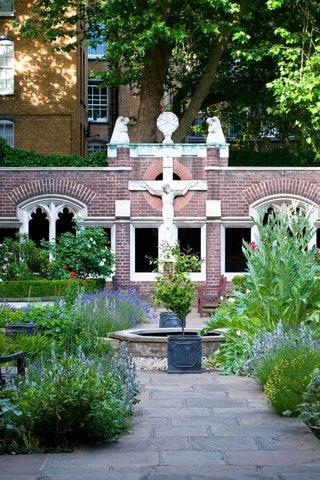 Heres a pocketsized garden just across from Farringdon station. A place to dally in pause to catch your breath take time...