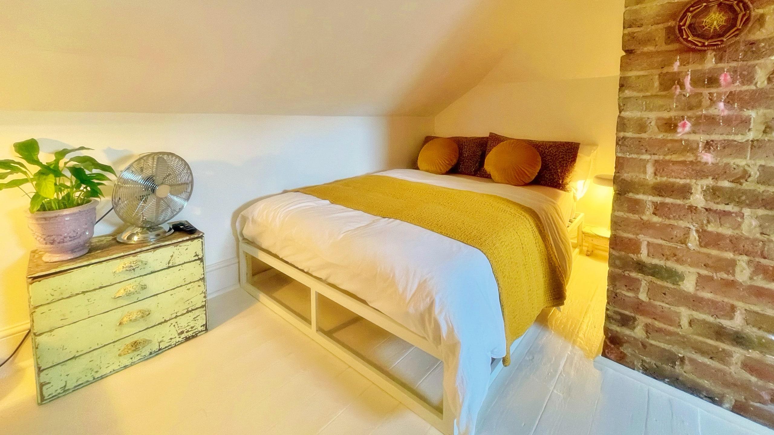 This hideaway in Brighton's The Lanes might just be the sweetest Airbnb in the UK