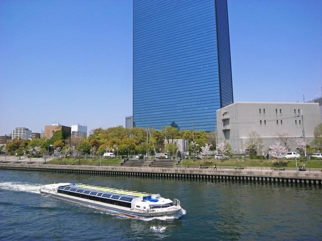 bateau-bus d'Osaka